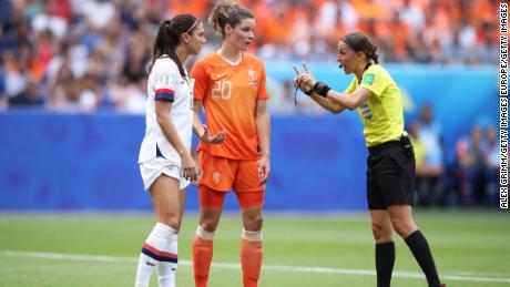 Stephanie Frappart officiated in the final of the World Cup Women between the United States and the Netherlands. 