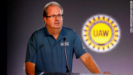The government is looking for the home of the president of the UAW and is seizing documents
