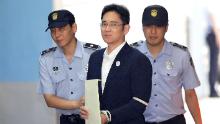 South Korea&#39;s top court orders retrial for Samsung heir Lee Jae-yong