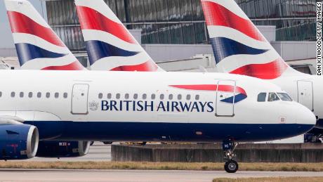 Drone protests threaten UK&#39;s Heathrow Airport with more flight chaos
