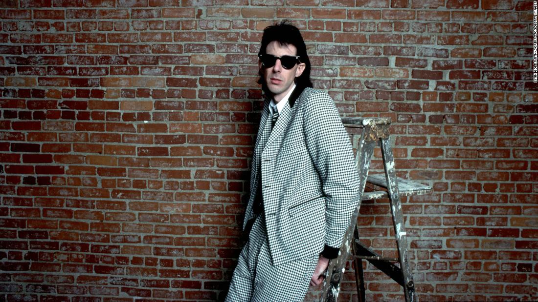 &lt;a href=&quot;https://www.cnn.com/2019/09/15/us/ric-ocasek-the-cars-lead-singer-death/index.html&quot; target=&quot;_blank&quot;&gt;Ric Ocasek&lt;/a&gt;, lead singer of the new-wave rock band The Cars, died of heart disease on September 15, according to the New York City medical examiner&#39;s office.&lt;br /&gt;He was 75.