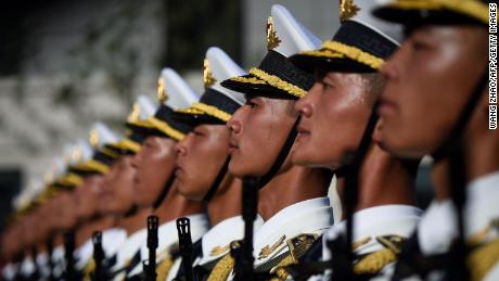 Chinas Verteidigungsbudget zeigt die Prioritäten von Xi angesichts der sich verschärfenden Wirtschaft