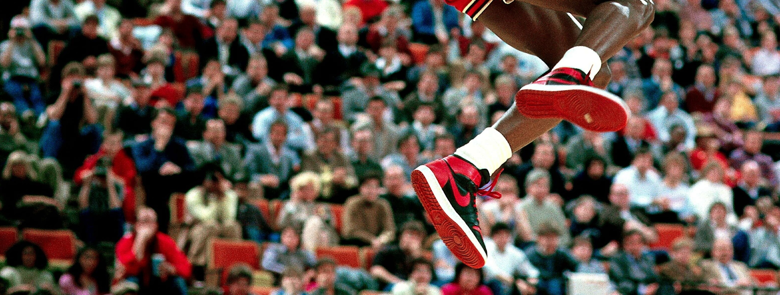 why was air jordan 1 banned from nba