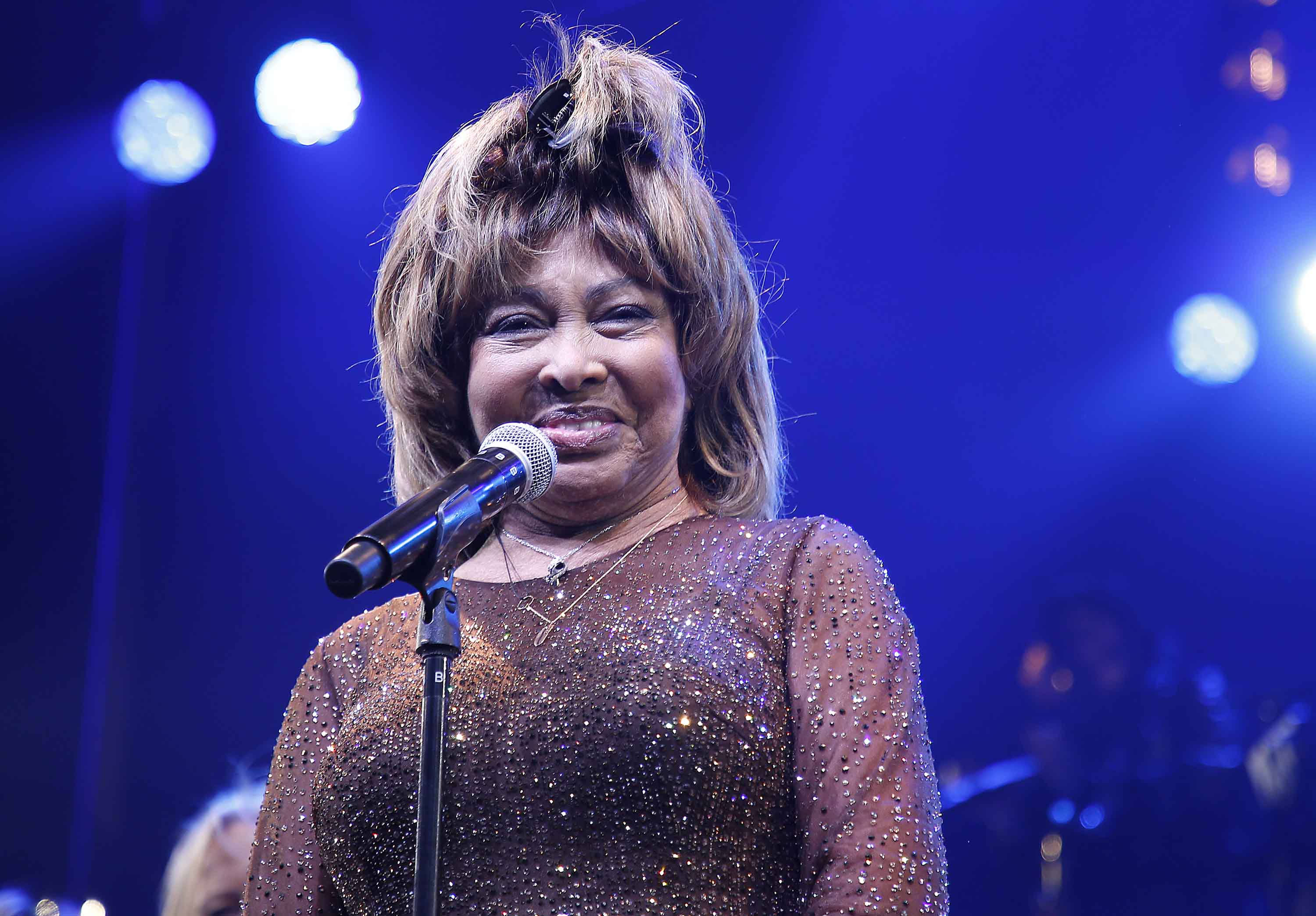 The 84-year old daughter of father Floyd Richard Bullock and mother Zelma Priscilla Tina Turner in 2024 photo. Tina Turner earned a  million dollar salary - leaving the net worth at 250 million in 2024