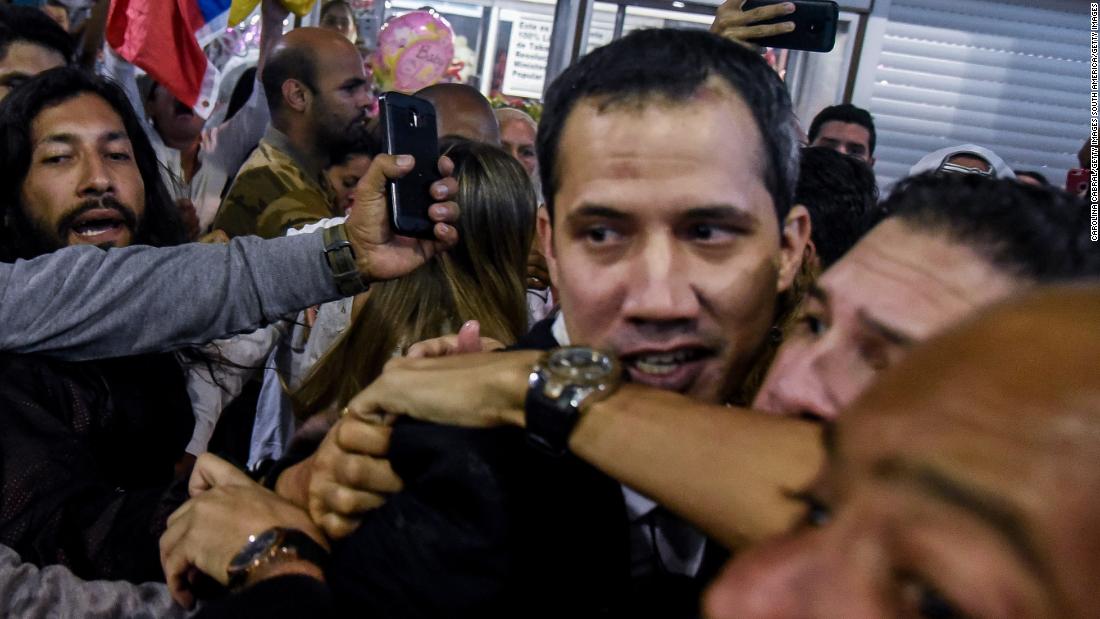 Juan Guaidó regresa a Venezuela en medio de disturbios CNN Video