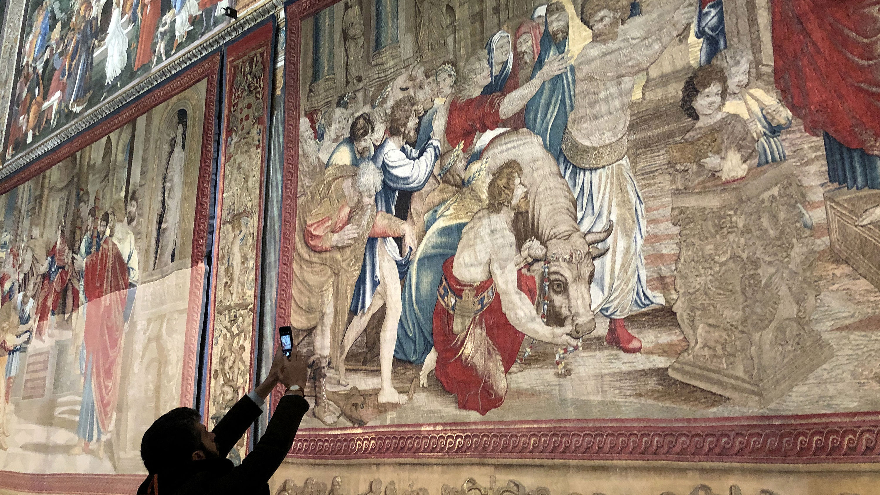 Raphael S Tapestries Return To The Sistine Chapel Cnn Style