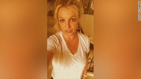 Britney Spears bietet an, Fans zu helfen, die unter dem Coronavirus leiden 
