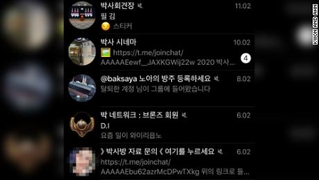 L'image de capture d'écran montre diverses salles de chat Telegram prétendument exploitées par Cho.