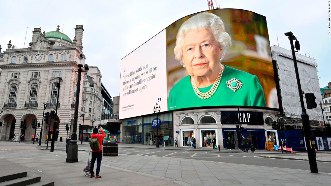 An image of the Queen appears in London&#39;s Piccadilly Square, alongside a message of hope from her &lt;a href=&quot;https://edition.cnn.com/2020/04/05/uk/queen-elizabeth-ii-coronavirus-address-gbr-intl/index.html&quot; target=&quot;_blank&quot;&gt;special address to the nation&lt;/a&gt; in April 2020.