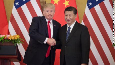 Trump sprengt Peking in der Öffentlichkeit, aber privat importiert Trump org Tonnen chinesischer Waren
