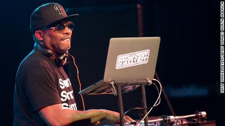 DJ Jazzy Jeff tritt 2017 bei einer Veranstaltung auf. (Foto von Matt Winkelmeyer / Getty Images für das Hangout Music Festival)