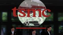 Taiwan chip maker TSMC&#39;s $12 billion Arizona factory could give the US an edge in manufacturing