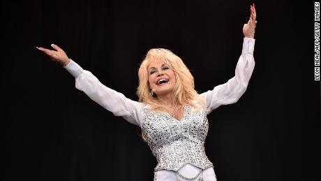 Dolly Parton, please save us from 2020.