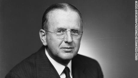 Norman Vincent Peale wrote the bestselling 1952 self-help book, &quot;The Power of Positive Thinking.&quot; It sold millions of copies.