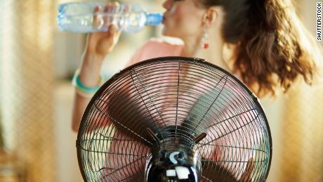 How to stay cool without air conditioning 