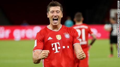 Robert Lewandowski scored his 50th and 51st goals of an incredible season.