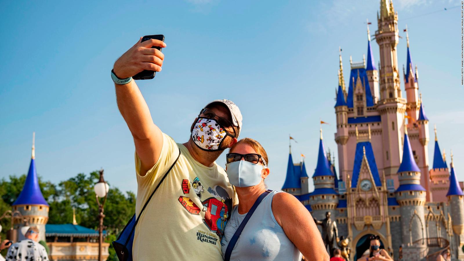 Cómo es ir a los parques temáticos en Walt Disney World en medio de la