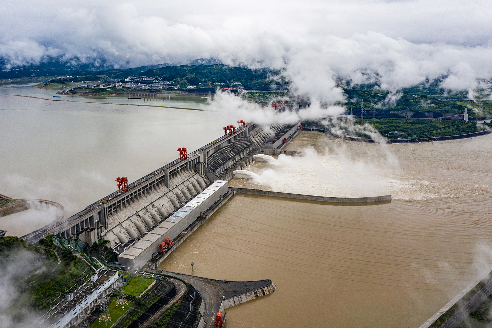 China dam collapse