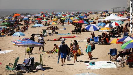 Dozens of heat records set to be broken this week as Western heat wave continues
