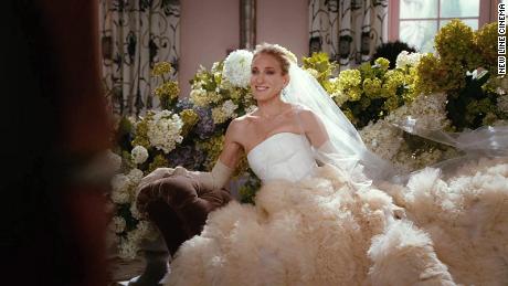 Sarah Jessica Parker plays the iconic Carrie Bradshaw in &quot;セックス・アンド・ザ・quot��ィ: 映画。&quot; 