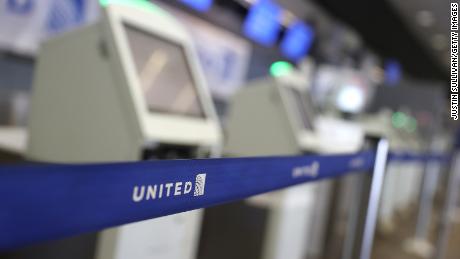 United Airlines is getting rid of most US change fees -- forever