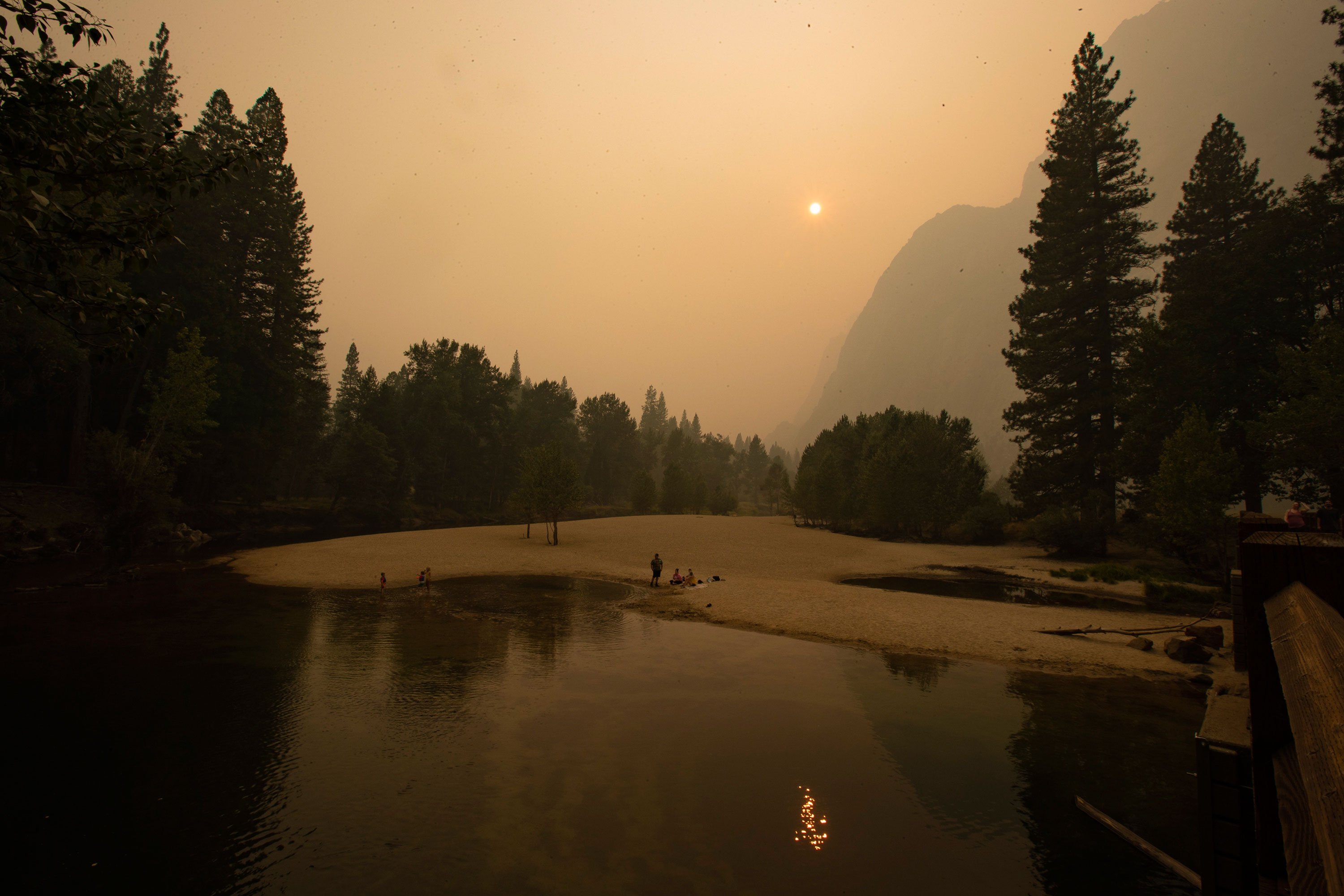 Yosemite National Park Closes Due To Hazardous Air Quality From The Wildfires Cnn Travel
