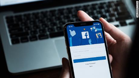 Half a billion Facebook users&#39; information posted on hacking website, cyber experts say 