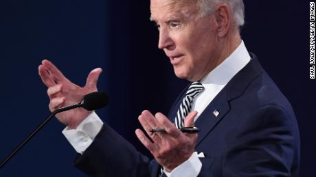 Biden&#39;s secret body language weapon