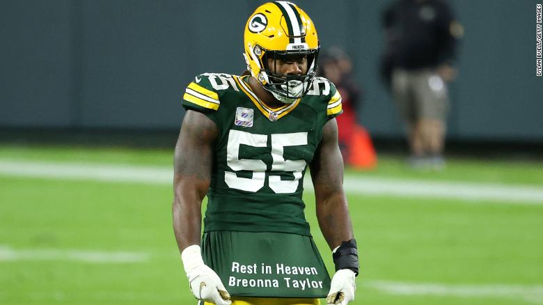 Green Bay Packers' Za'Darius Smith reveals 'Rest in Heaven Breonna Taylor' message after a sack