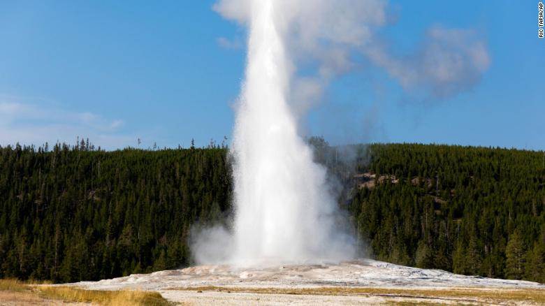 Yellowstone sets record for September visitors