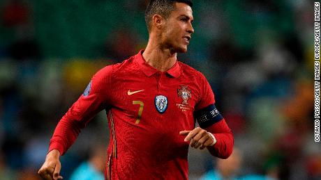 Cristiano Ronaldo testet positiv auf Coronavirus