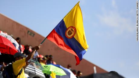 Colombian politicians shouldn&#39;t take sides in US election