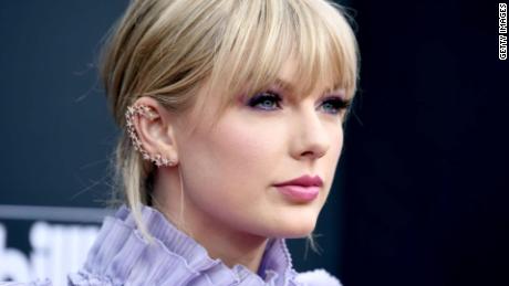 Taylor Swift kündigte am Donnerstag ihr neuntes Studioalbum an, "Immer."