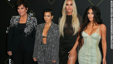 (From left) Kris Jenner, Kourtney Kardashian, Khloé Kardashian and Kim Kardashian arrive for the 45th annual E! People&#39;s Choice Awards in Santa Monica, California, November 10, 2019. 