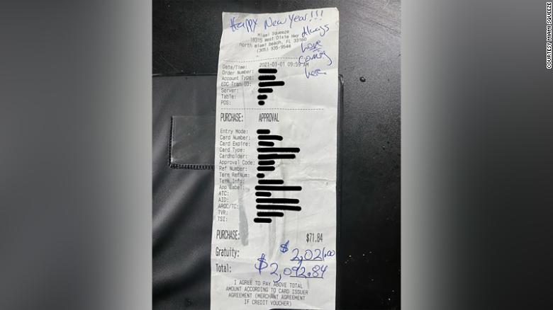 Miami cafe starts the new year with a shock after a customer left a $  2,021 ヒント