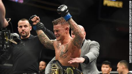 Dustin Poirier wurde am 13. April 2019 in Atlanta, Georgia, Interim Lightweight Champion bei UFC 236.