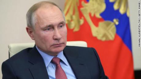 Putin stellt Biden außenpolitische Kopfschmerzen in russischer Größe vor