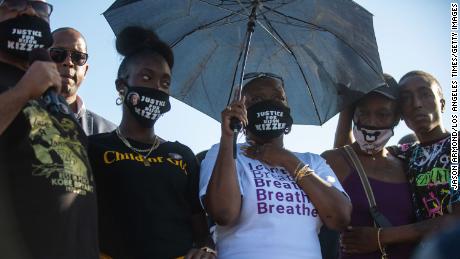 Dijon Kizzee family members spoke to protesters in front of the  South Los Angeles Sheriff&#39;s station in September. 