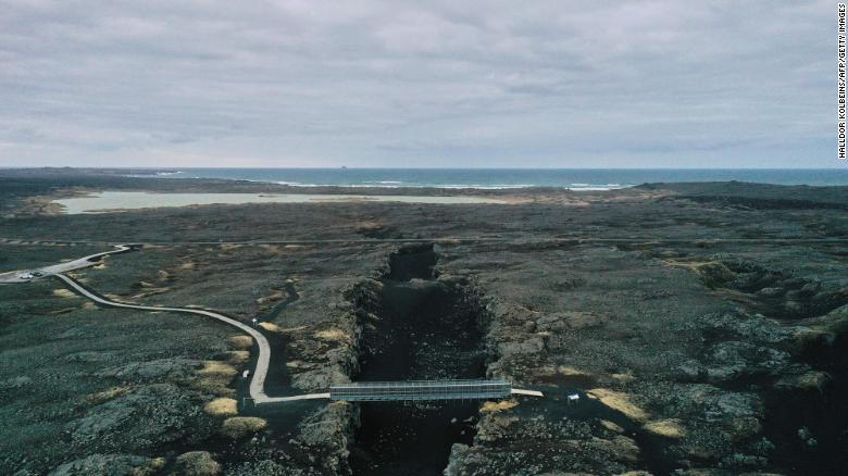 17,000 earthquakes hit Iceland in the past week. An eruption could be imminent