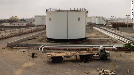 The port of Hodeidah&#39;s fuel storage facility, running dry. The last shipment of oil arrived on December 30 last year. 