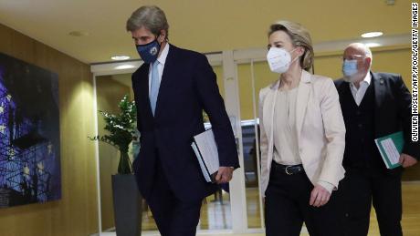 US Special Presidential Envoy for Climate John Kerry, European Commission President Ursula von der Leyen and European Commission vice-president in charge for European green deal Frans Timmermans leave a meeting in Brussels, on March 9, 2021.