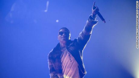 Wizkid performs at SSE Arena Wembley in London, Inglaterra.  