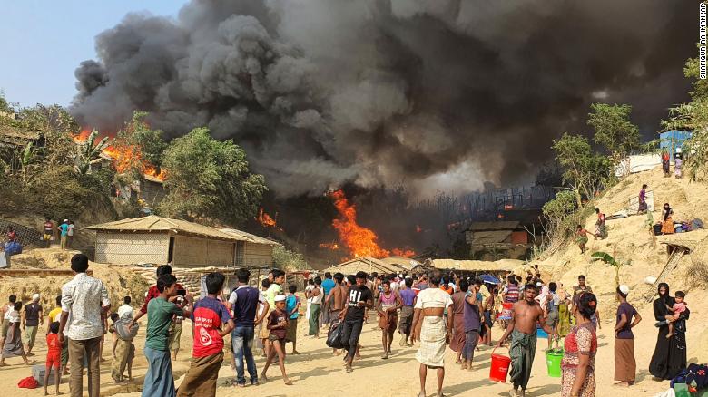 Massive fire destroys homes of thousands in Bangladesh Rohingya refugee camps