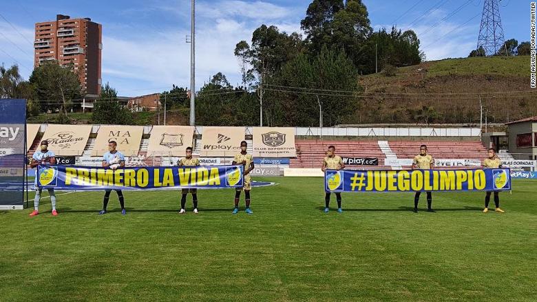 Colombian football team Águilas Doradas fields only seven players due to Covid outbreak