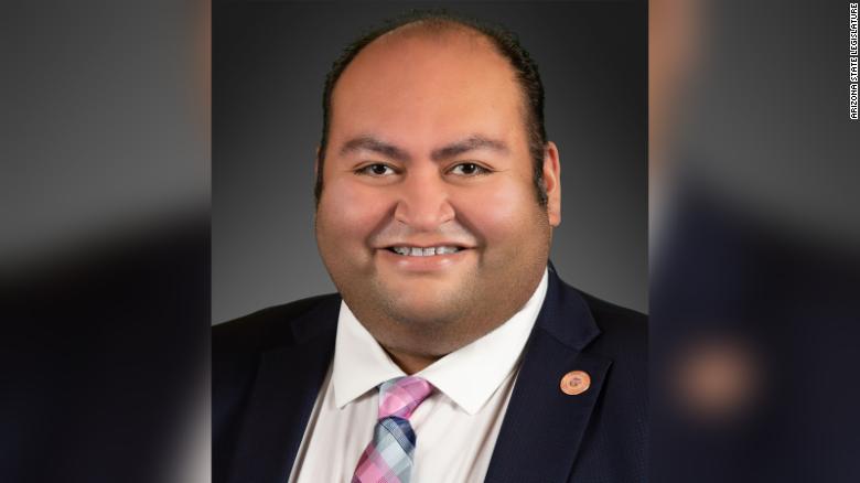 Daniel Hernandez, former Gabby Giffords intern who helped save her life, is running for Congress