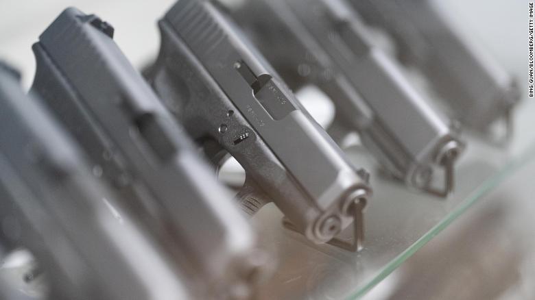 Appeals court says banning handgun sales to under 21-year-olds violates the Second Amendment