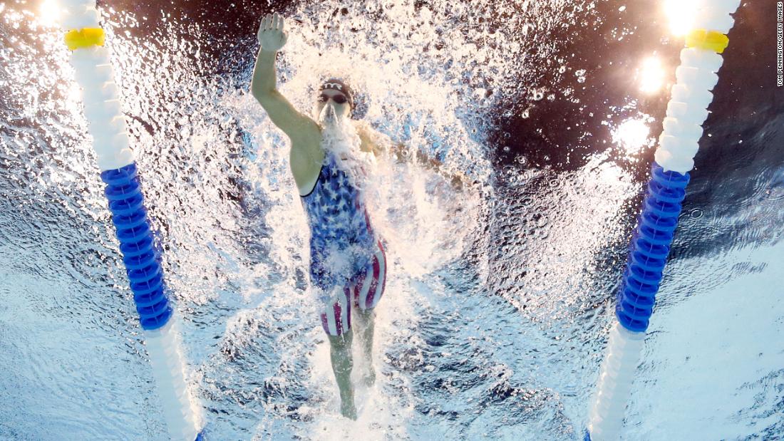 &lt;strong&gt;Katie Ledecky (アメリカ):&llt/strong&ggt Ledecky was one of the biggest stars of 2016, winning five Olympic golds and setting two world records — one in the 400-meter freestyle and one in the 800-meter freestyle. She was the first swimmer since 1968 to win the 200-, 400- and 800-meter freestyles at the same Olympics, and she will be looking to defend all of those titles in Tokyo. She will also be favored in the 1,500-meter freestyle, which is making its debut this year on the women&#39;s side. Ledecky, 24, has broken 14 world records during her illustrious career.