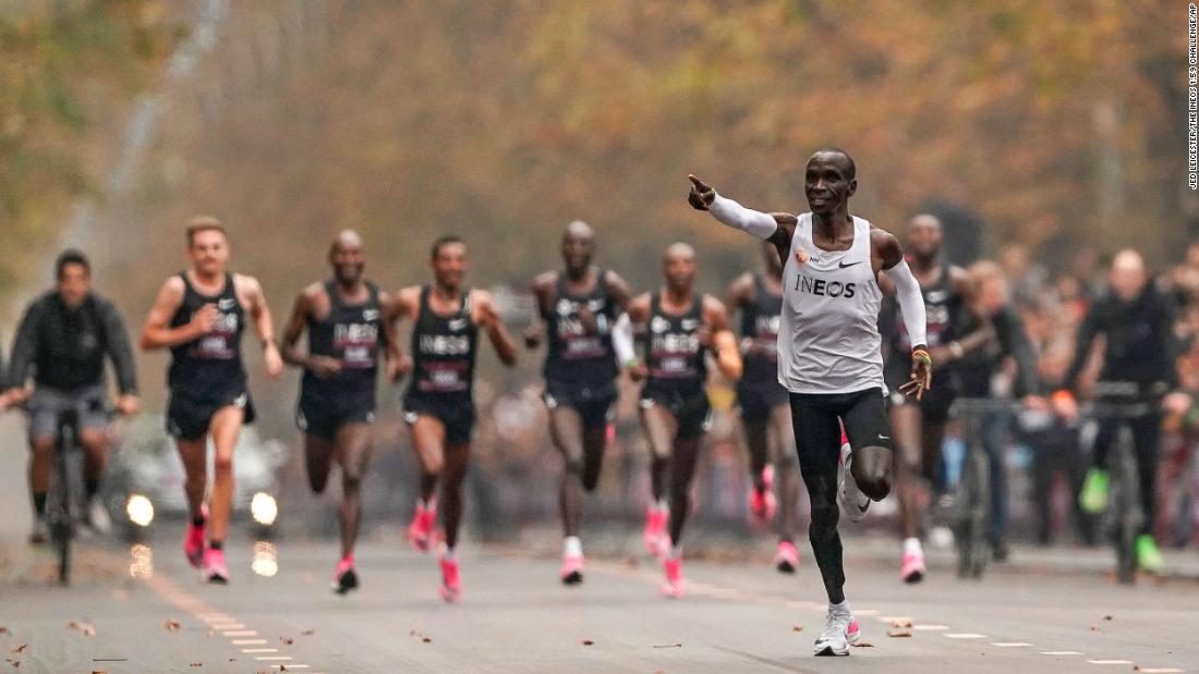 &lt;strong&gt;Eliud Kipchoge (Kenya):&lt;/strong&gt; Kipchoge, the only person to &lt;a href =&quot;https://www.cnn.com/2019/10/12/sport/eliud-kipchoge-marathon-vienna-intl/index.html&quot; target =&quot;_空欄&amquotot;&gt;complete a marathon in under two hours,&alt;lt;/A&agt;gt; is a legend in the sport. The 36-year-old won Olympic gold in 2016 and is one of the favorites to win in Tokyo. 