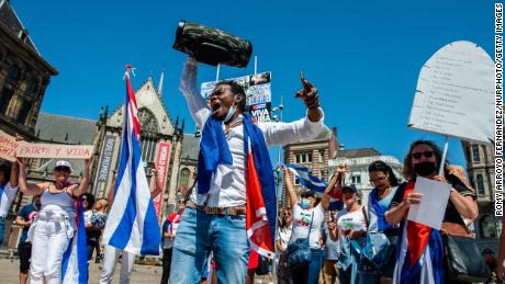 Como Patria y Vida se tornou o hino dos protestos antigovernamentais cubanos