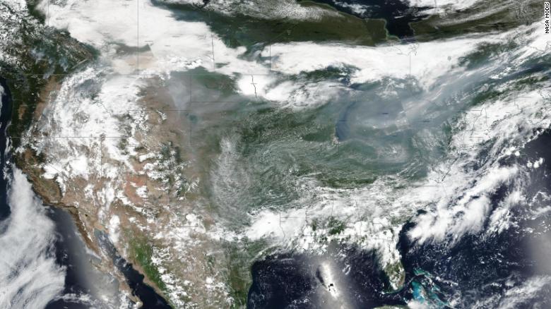 Wildfire smoke from the West's massive blazes stretches all the way to the East Coast